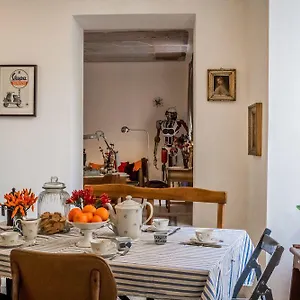 2* Bed and breakfast Bottega Delle Arti